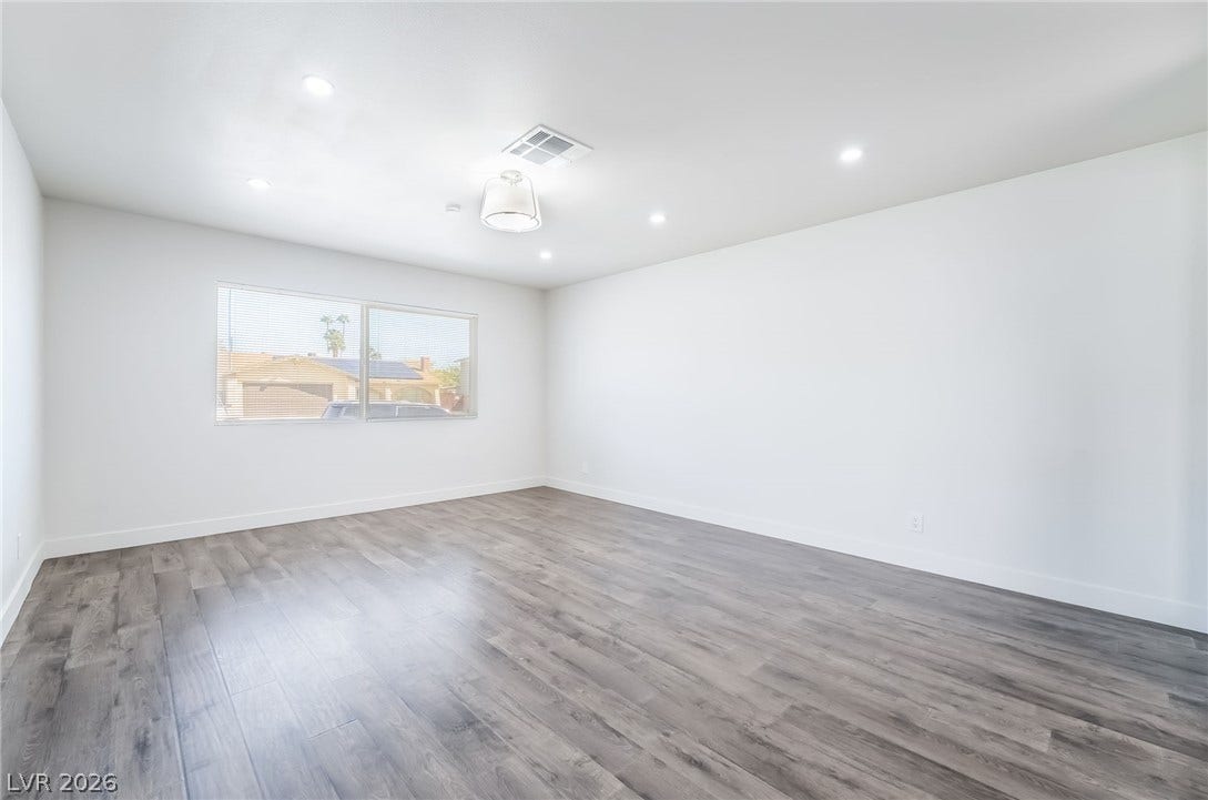 3623 E Biela Avenue, Las Vegas, NV 89120 Modern, light-filled living space.