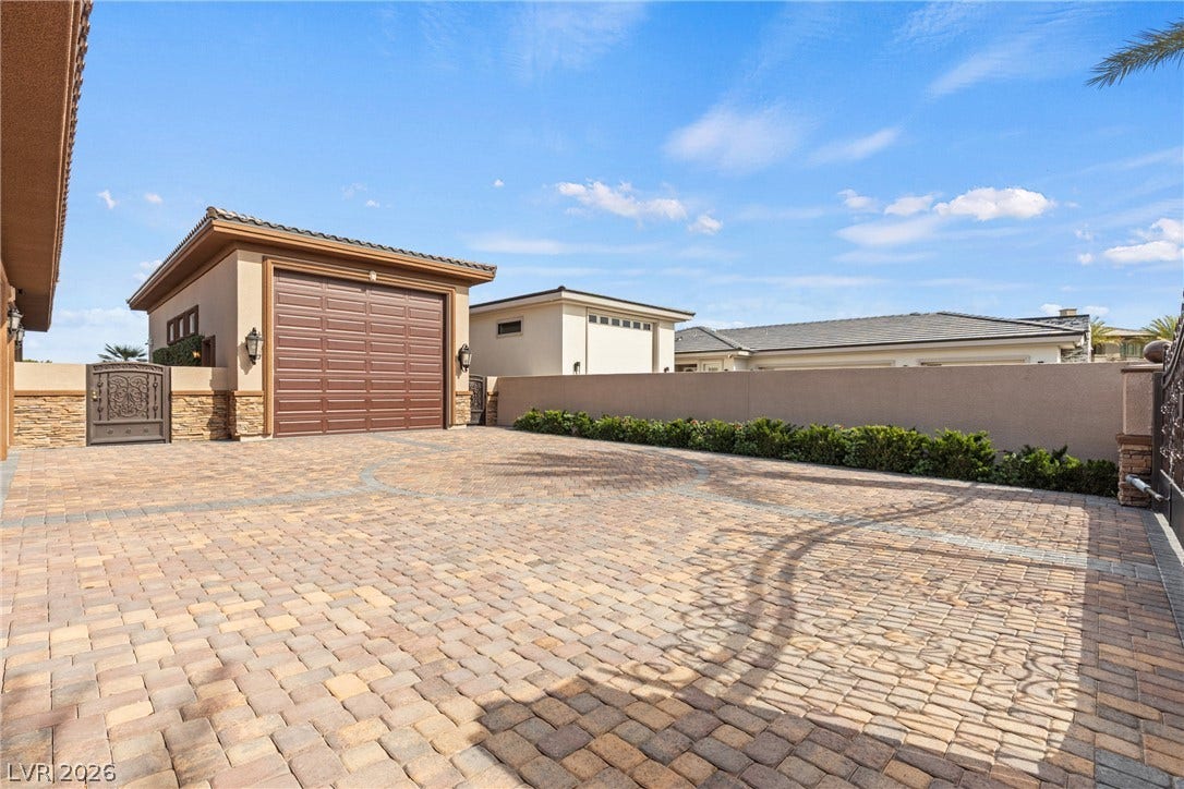 Private Gated Driveway