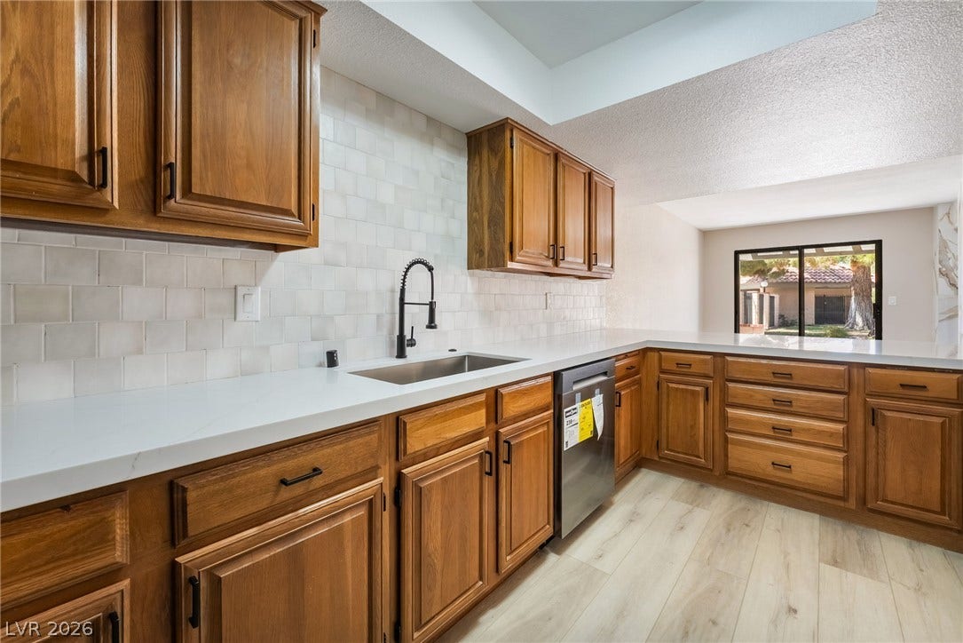 2716 Laguna Shores Lane, Las Vegas, NV 89121 2716 Laguna Shores Lane, Las Vegas, NV 89121