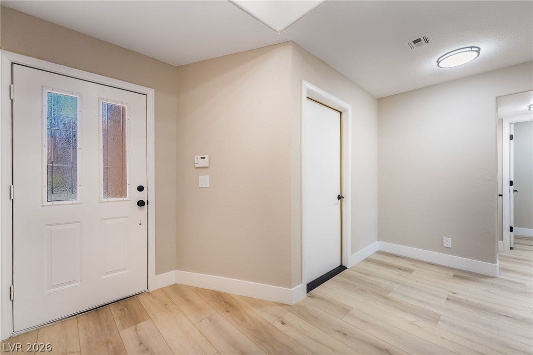 2716 Laguna Shores Lane, Las Vegas, NV 89121 2716 Laguna Shores Lane, Las Vegas, NV 89121