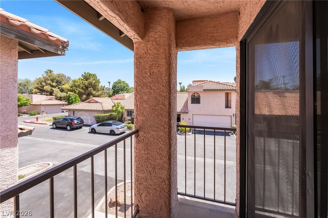 2716 Laguna Shores Lane, Las Vegas, NV 89121 2716 Laguna Shores Lane, Las Vegas, NV 89121