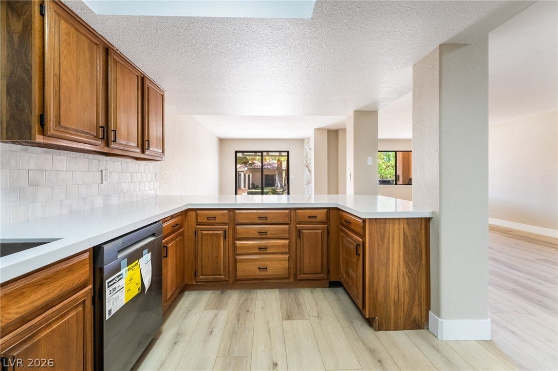 2716 Laguna Shores Lane, Las Vegas, NV 89121 2716 Laguna Shores Lane, Las Vegas, NV 89121