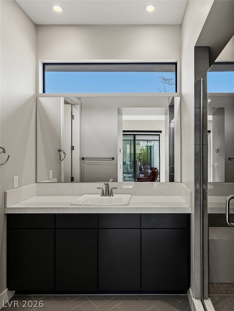 Guest On-Suite Bathroom