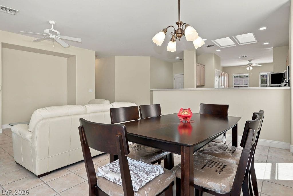 2652 Harrisburg Avenue, Henderson, NV 89052 2652 Harrisburg Avenue, Henderson, NV 89052
