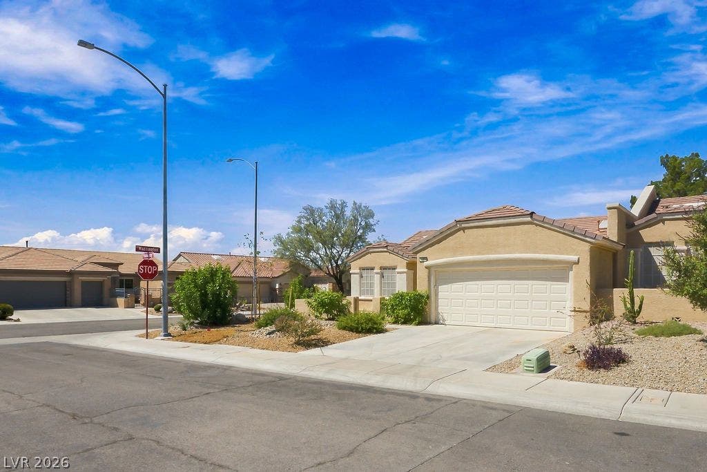 2652 Harrisburg Avenue, Henderson, NV 89052 2652 Harrisburg Avenue, Henderson, NV 89052