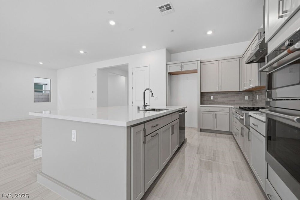 372 Tigullio Avenue - Ready Now!