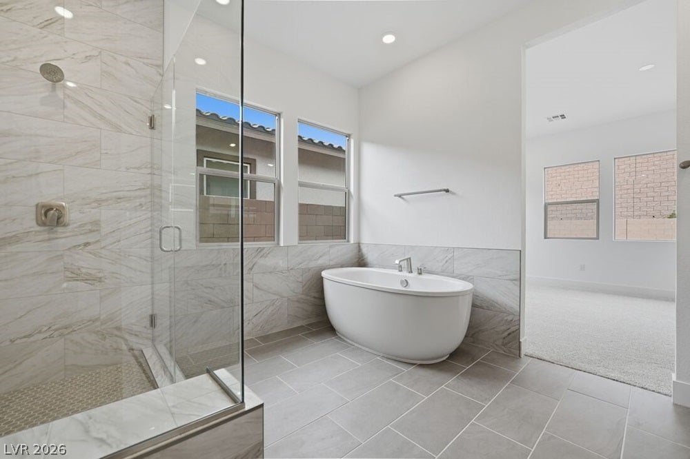372 Tigullio Avenue - Ready Now!