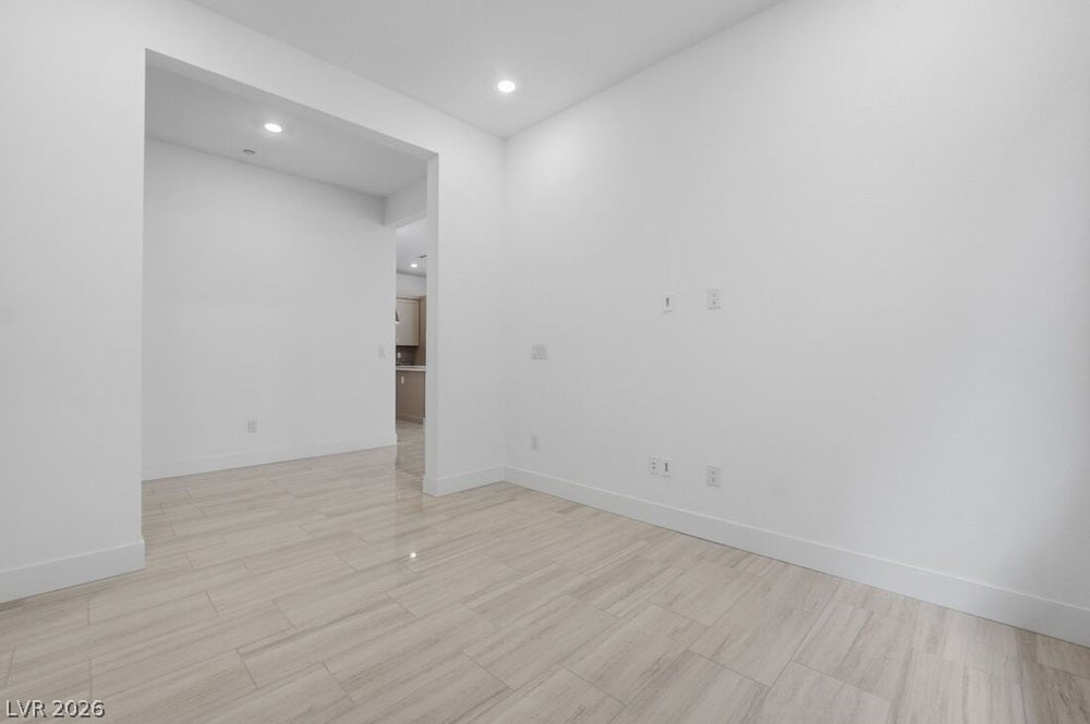 372 Tigullio Avenue - Ready Now!