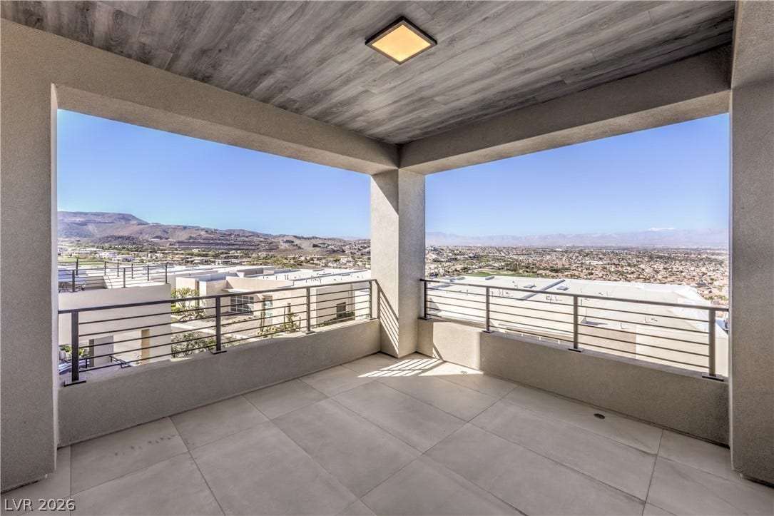 422 Tranquil Peak Court, Henderson, NV 89012 422 Tranquil Peak Court, Henderson, NV 89012