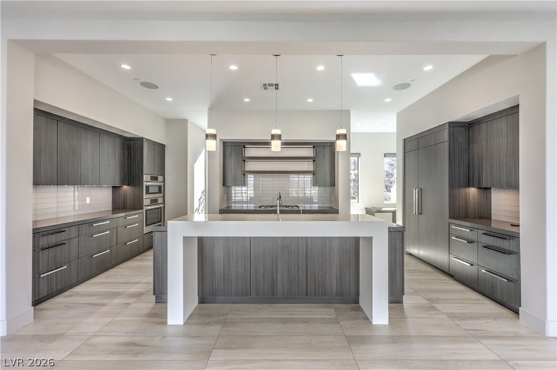 422 Tranquil Peak Court, Henderson, NV 89012 422 Tranquil Peak Court, Henderson, NV 89012