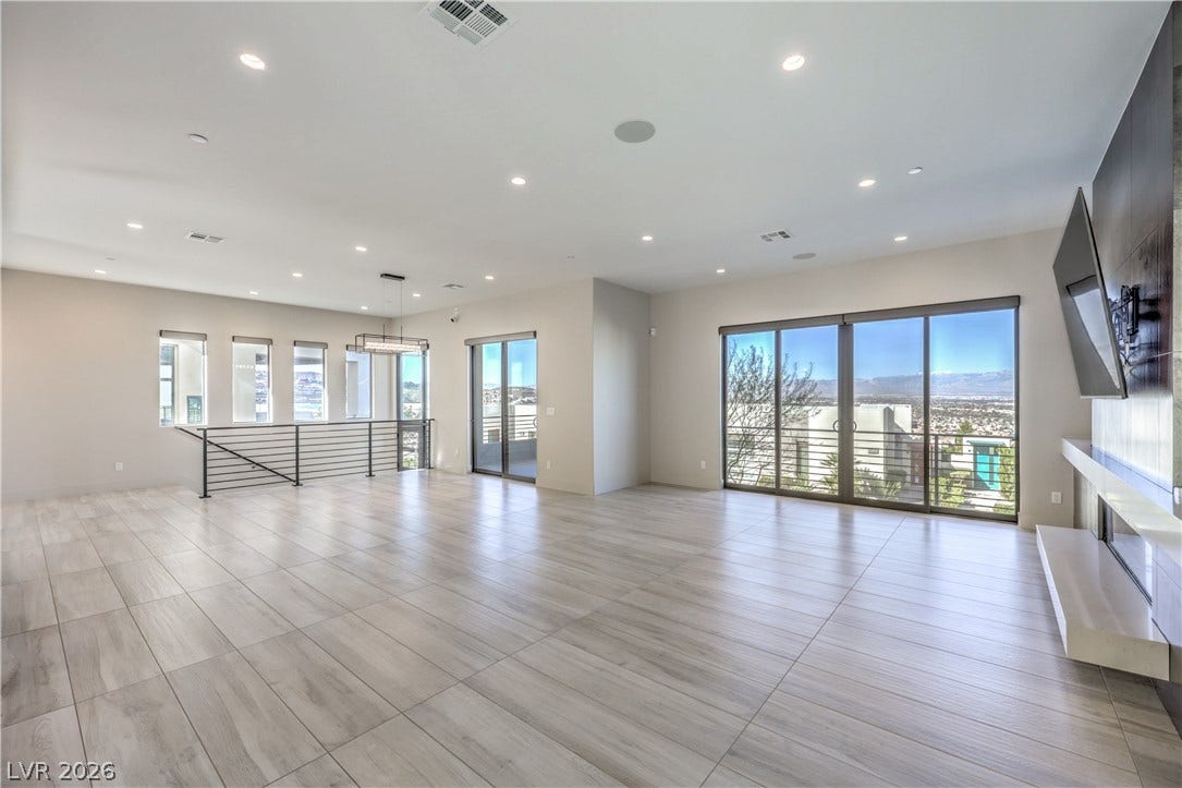 422 Tranquil Peak Court, Henderson, NV 89012 422 Tranquil Peak Court, Henderson, NV 89012