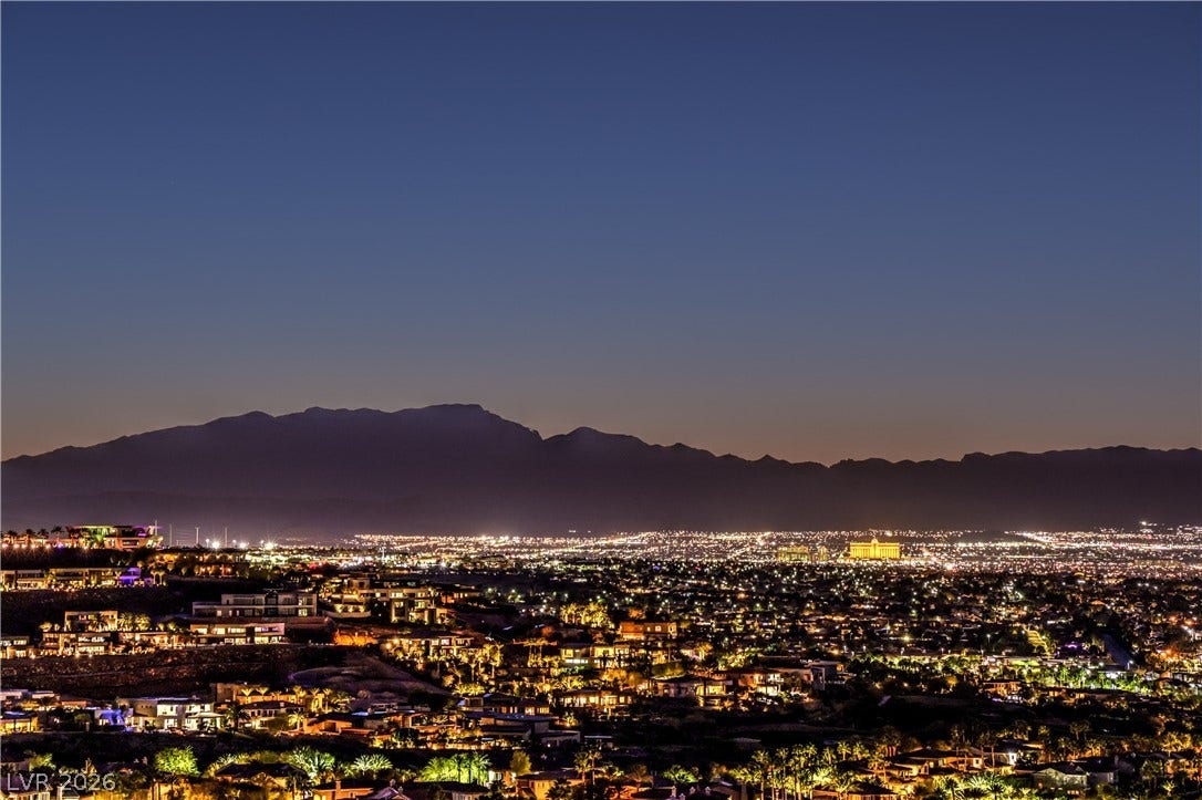 422 Tranquil Peak Court, Henderson, NV 89012 422 Tranquil Peak Court, Henderson, NV 89012