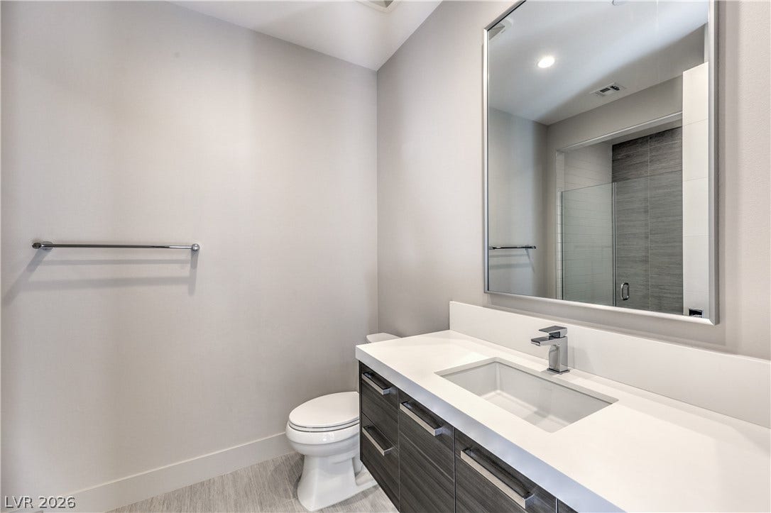 422 Tranquil Peak Court, Henderson, NV 89012 422 Tranquil Peak Court, Henderson, NV 89012