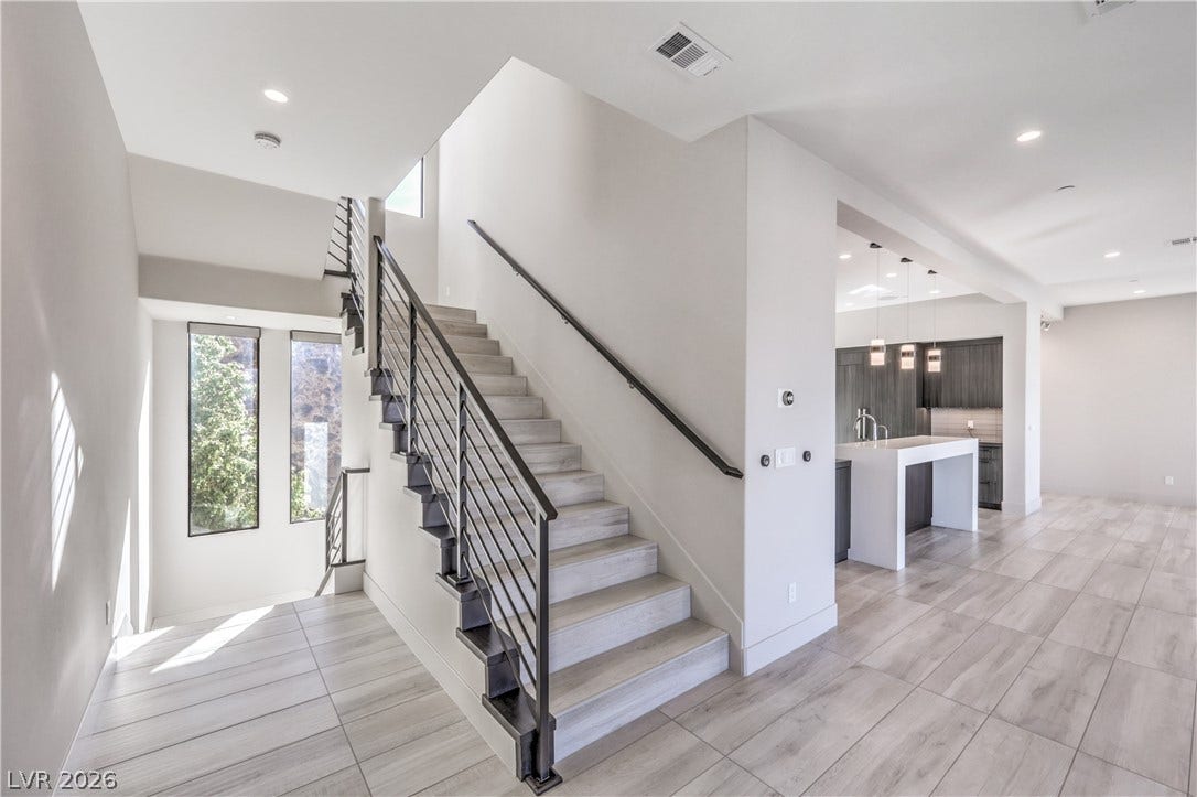 422 Tranquil Peak Court, Henderson, NV 89012 422 Tranquil Peak Court, Henderson, NV 89012