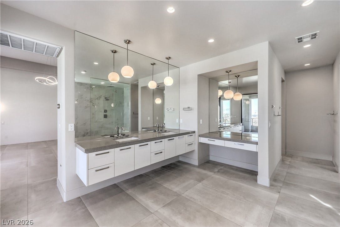 422 Tranquil Peak Court, Henderson, NV 89012 422 Tranquil Peak Court, Henderson, NV 89012