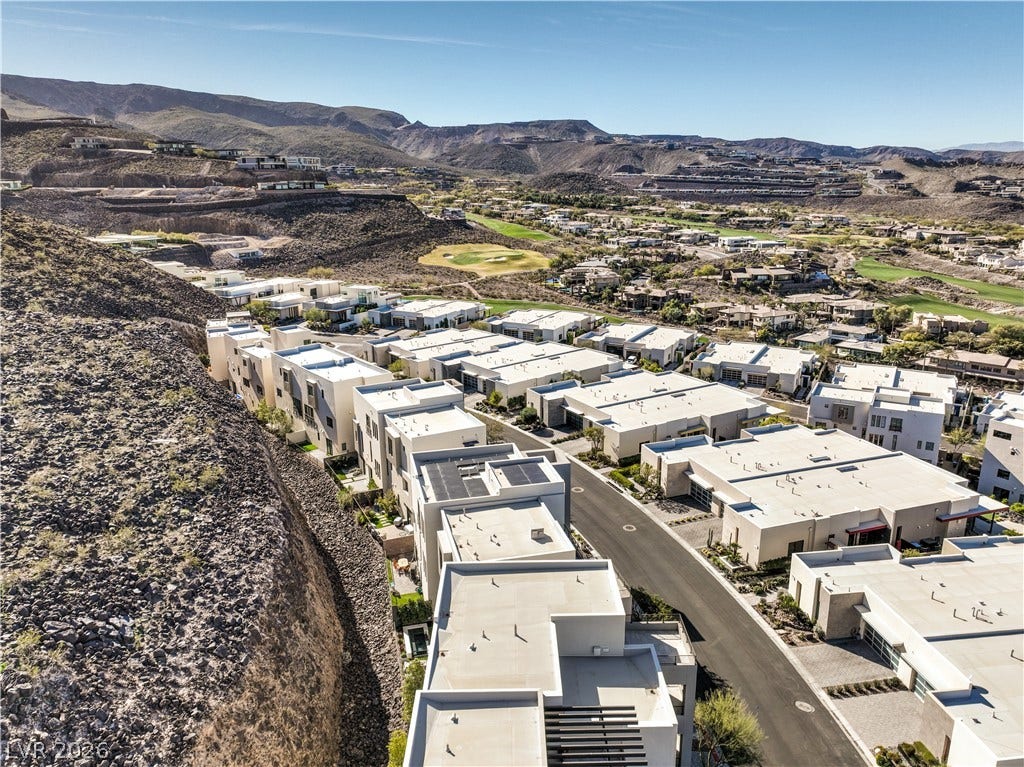 422 Tranquil Peak Court, Henderson, NV 89012 422 Tranquil Peak Court, Henderson, NV 89012
