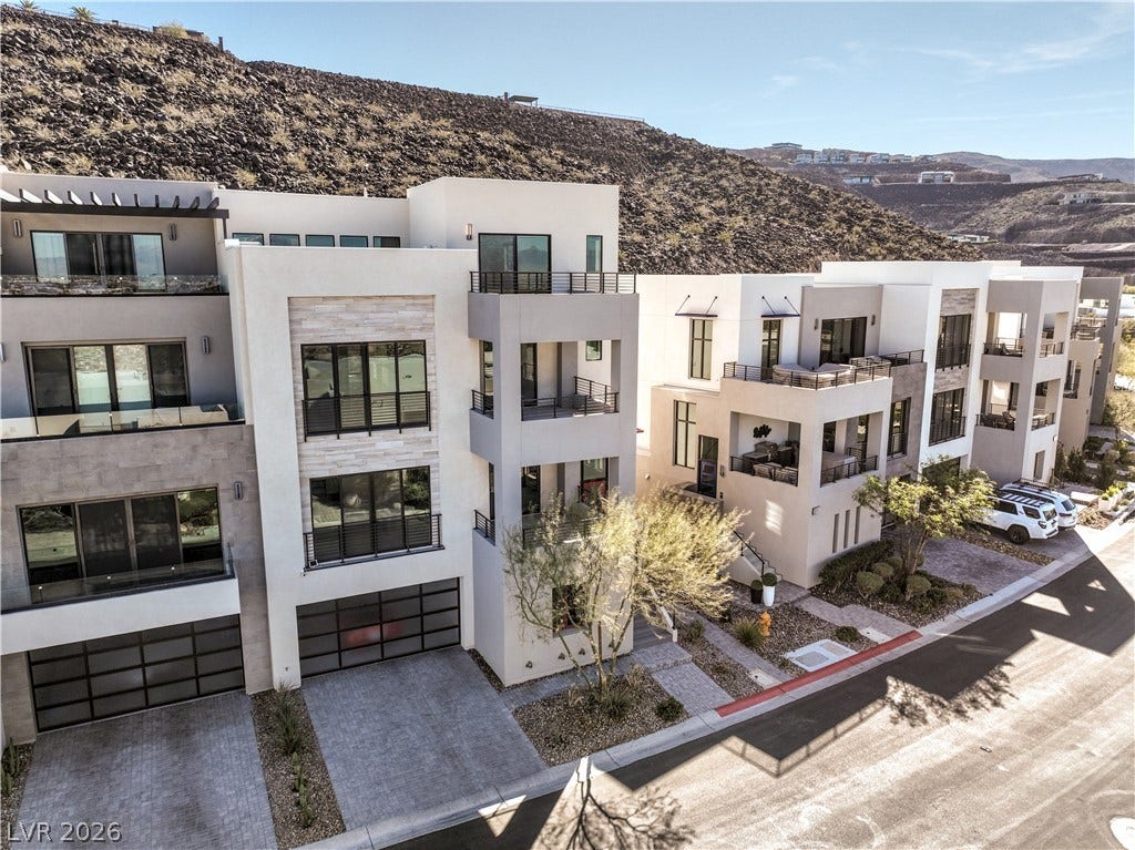 422 Tranquil Peak Court, Henderson, NV 89012 422 Tranquil Peak Court, Henderson, NV 89012