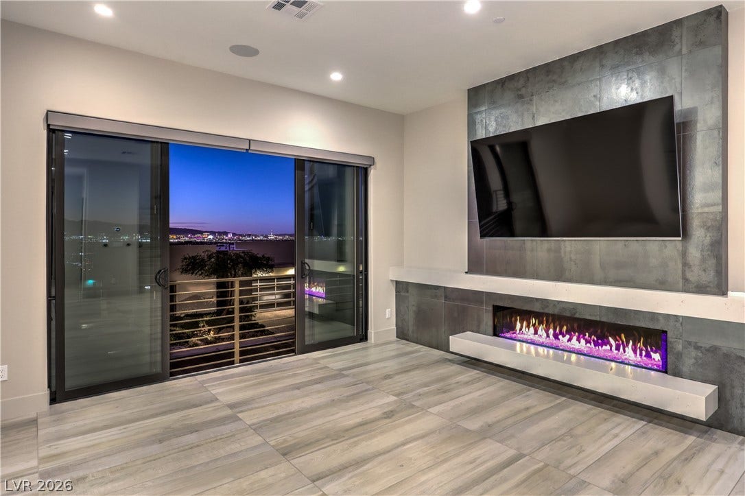 422 Tranquil Peak Court, Henderson, NV 89012 422 Tranquil Peak Court, Henderson, NV 89012