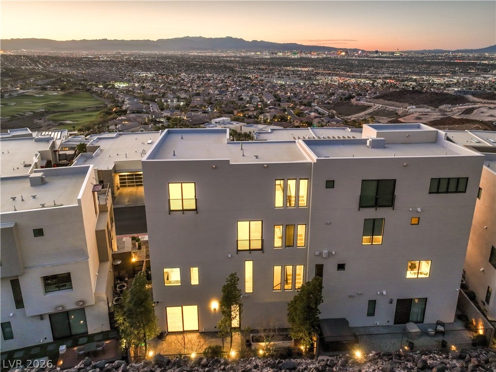 422 Tranquil Peak Court, Henderson, NV 89012 422 Tranquil Peak Court, Henderson, NV 89012