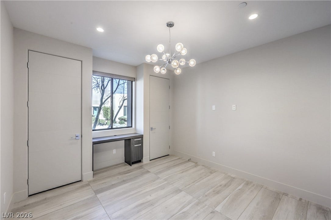 422 Tranquil Peak Court, Henderson, NV 89012 422 Tranquil Peak Court, Henderson, NV 89012