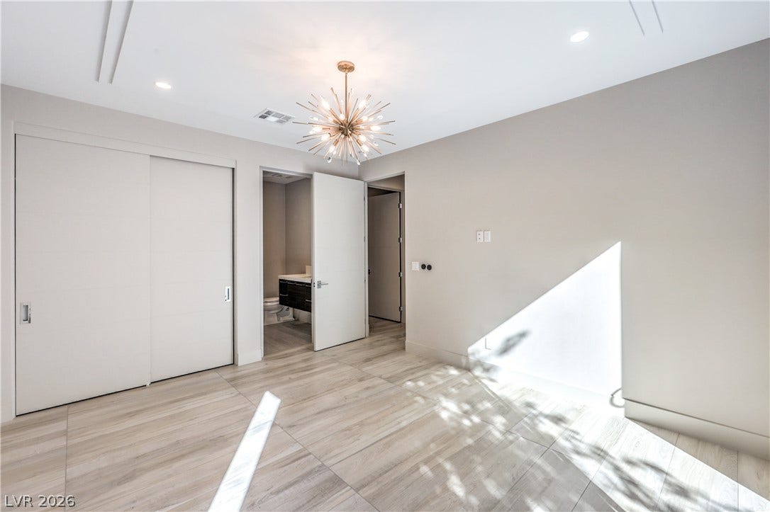 422 Tranquil Peak Court, Henderson, NV 89012 422 Tranquil Peak Court, Henderson, NV 89012