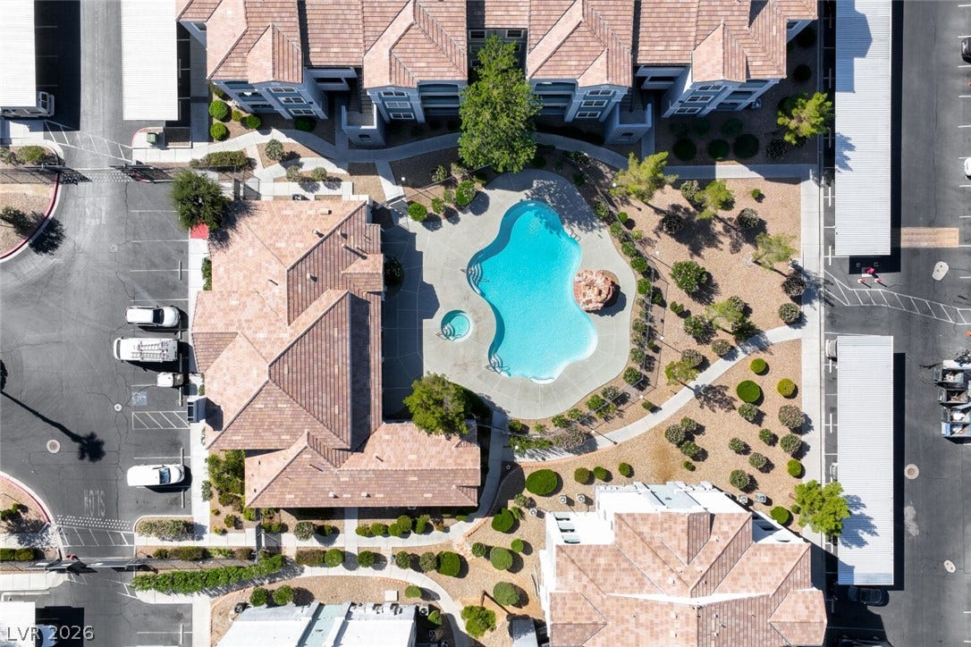 6955 N Durango Drive, #3102, Las Vegas, NV 89149 Relax and unwind at the community pool and spa, with a clubhouse and fitness center just steps away.