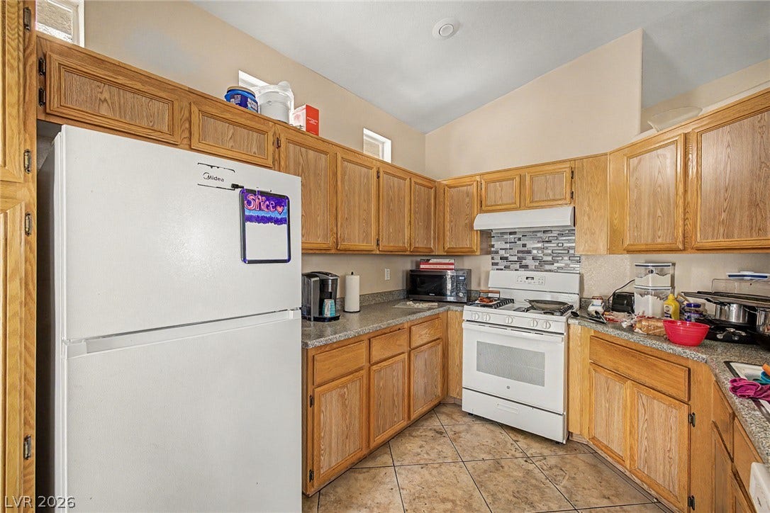 5205 Rock Cabin Court, North Las Vegas, NV 89031 5205 Rock Cabin Court, North Las Vegas, NV 89031