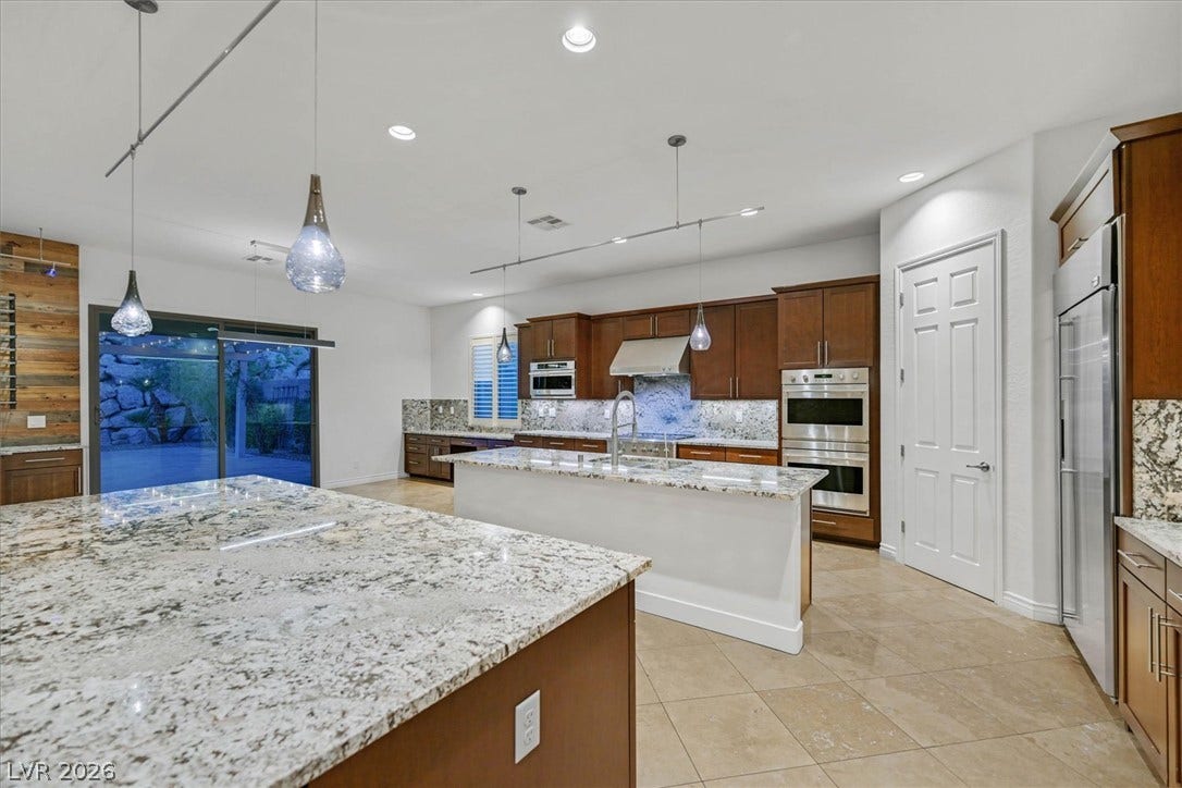 21 GRAND MASTERS Drive, Las Vegas, NV 89141 21 GRAND MASTERS Drive, Las Vegas, NV 89141
