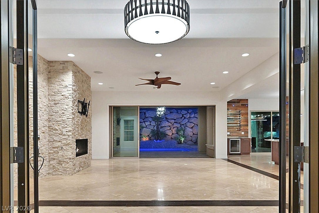 21 GRAND MASTERS Drive, Las Vegas, NV 89141 21 GRAND MASTERS Drive, Las Vegas, NV 89141