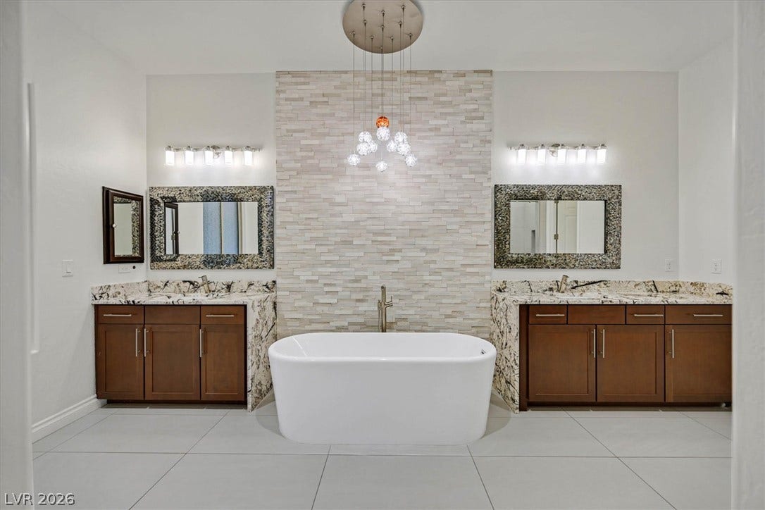21 GRAND MASTERS Drive, Las Vegas, NV 89141 21 GRAND MASTERS Drive, Las Vegas, NV 89141
