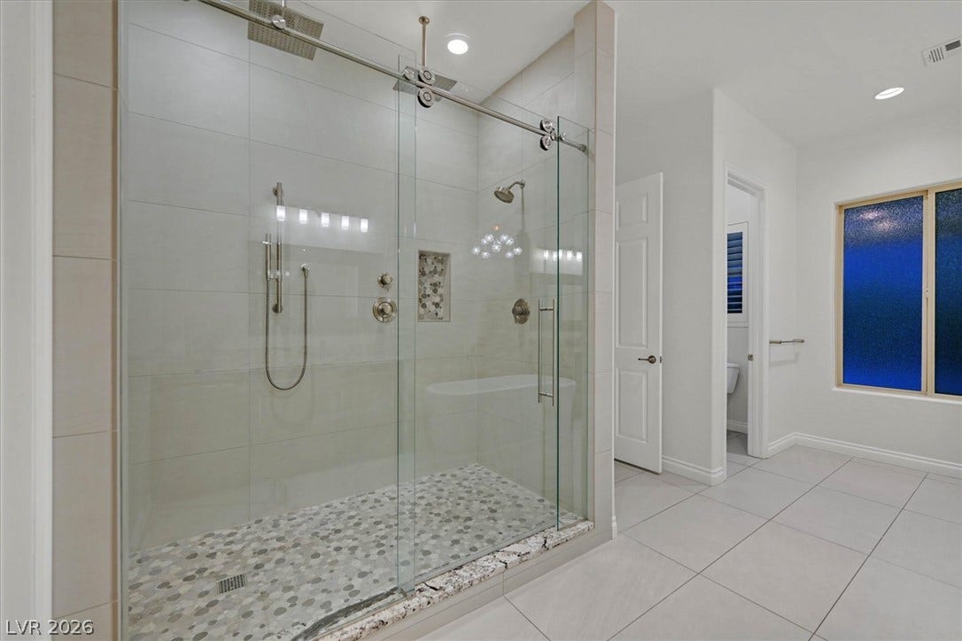 21 GRAND MASTERS Drive, Las Vegas, NV 89141 21 GRAND MASTERS Drive, Las Vegas, NV 89141