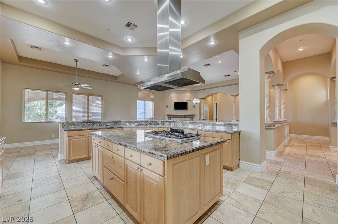 410 E Paradise Hills Drive, Henderson, NV 89002 410 E Paradise Hills Drive, Henderson, NV 89002