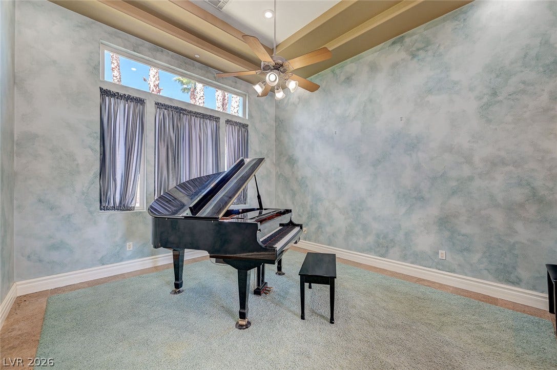 410 E Paradise Hills Drive, Henderson, NV 89002 410 E Paradise Hills Drive, Henderson, NV 89002