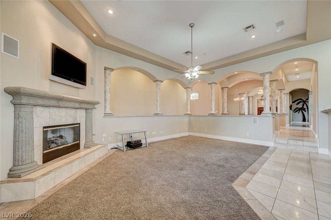 410 E Paradise Hills Drive, Henderson, NV 89002 410 E Paradise Hills Drive, Henderson, NV 89002