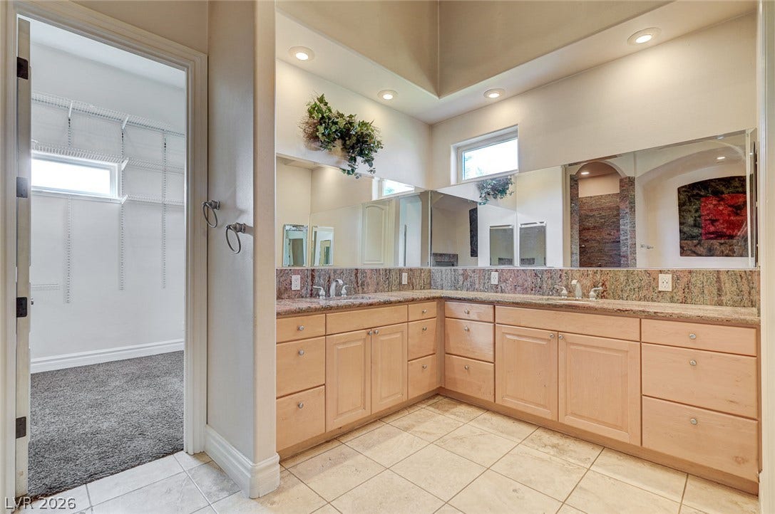 410 E Paradise Hills Drive, Henderson, NV 89002 410 E Paradise Hills Drive, Henderson, NV 89002