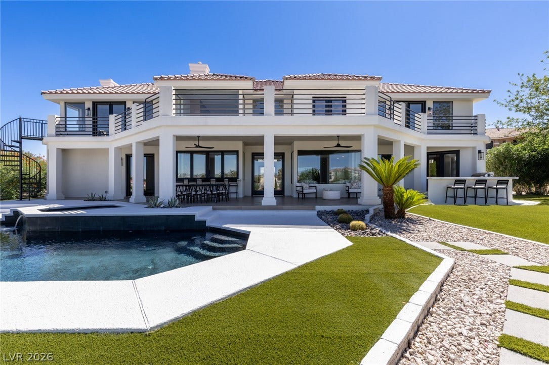 Backyard / Rear Exterior