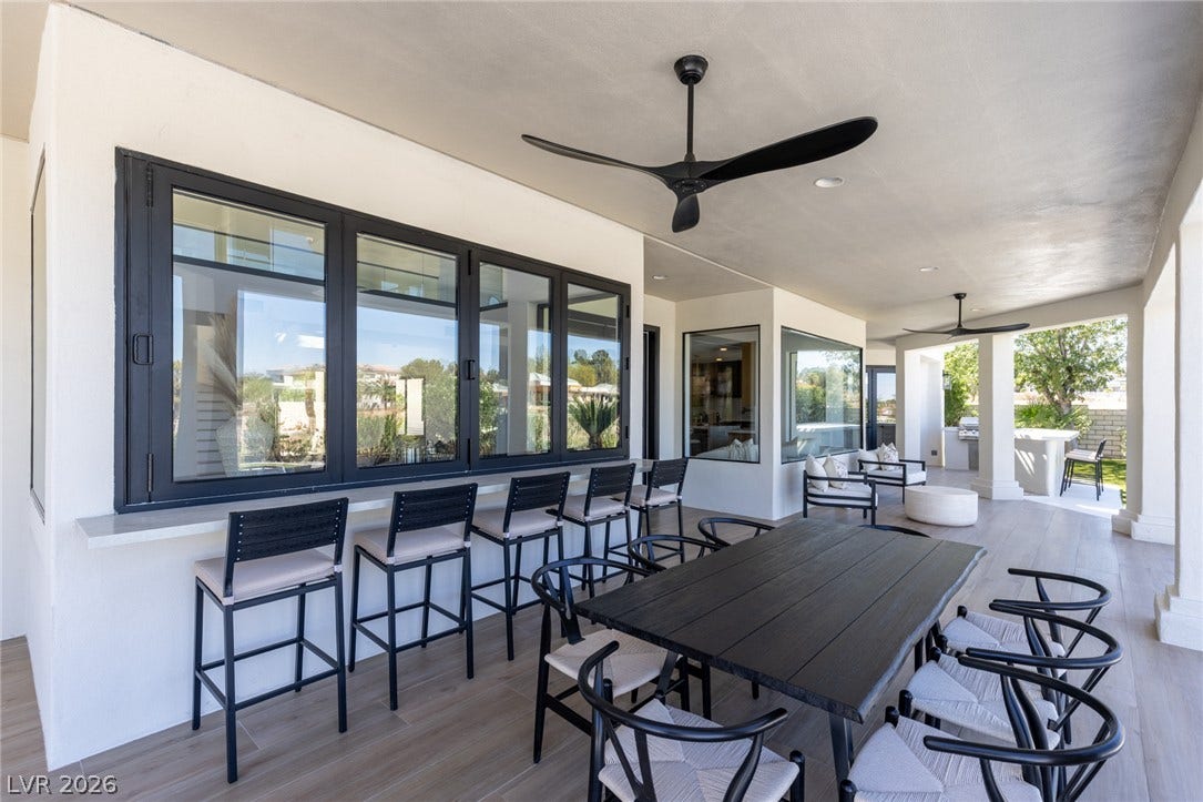 Outdoor Dining and Bar