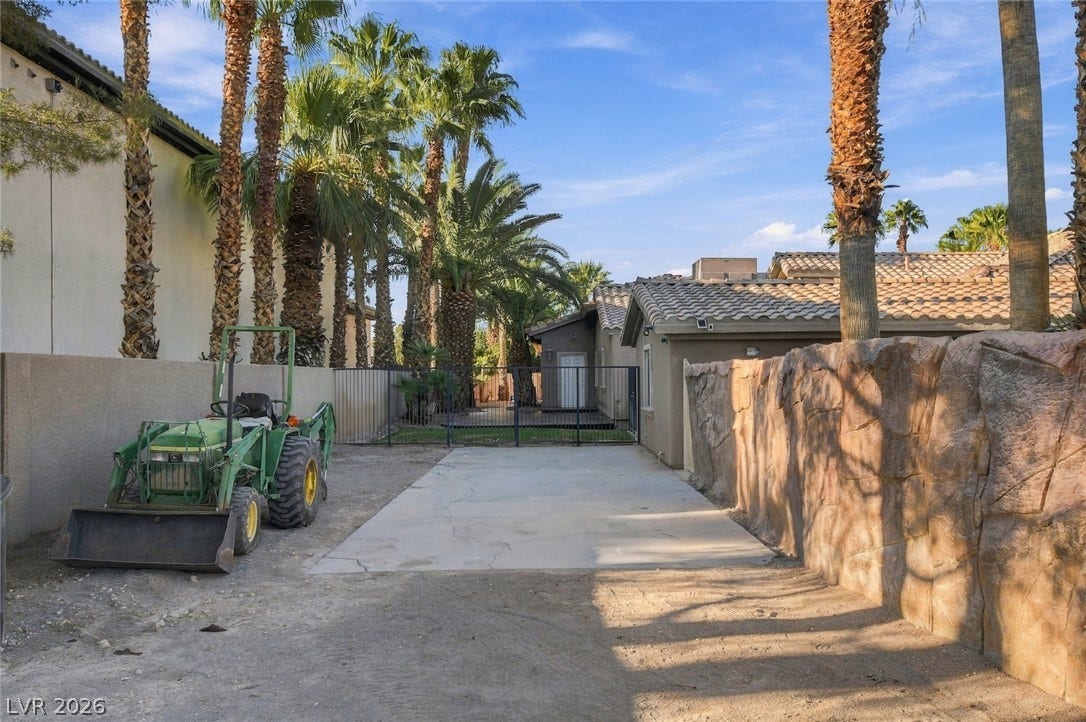 6625 W El Campo Grande Avenue, Las Vegas, NV 89130 6625 W El Campo Grande Avenue, Las Vegas, NV 89130