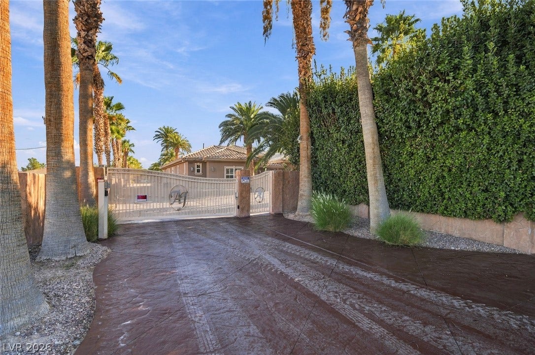 6625 W El Campo Grande Avenue, Las Vegas, NV 89130 6625 W El Campo Grande Avenue, Las Vegas, NV 89130