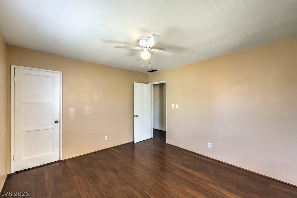 580 Karen Way, Henderson, NV 89015 Rich wood flooring grounds this versatile room with endless potential.