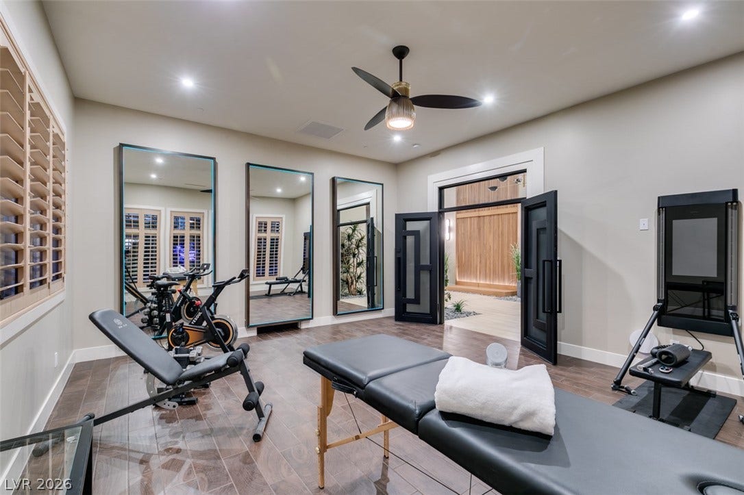 1376 Opal Valley Street, Henderson, NV 89052 1376 Opal Valley Street, Henderson, NV 89052
