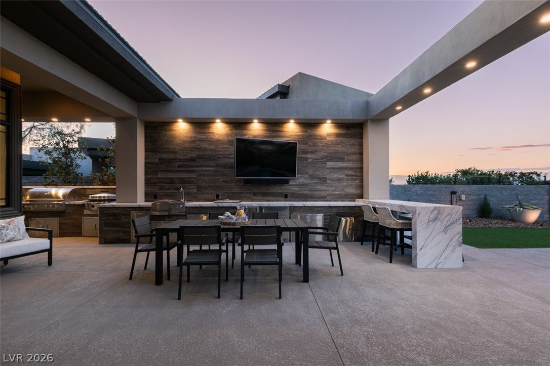 1376 Opal Valley Street, Henderson, NV 89052 1376 Opal Valley Street, Henderson, NV 89052