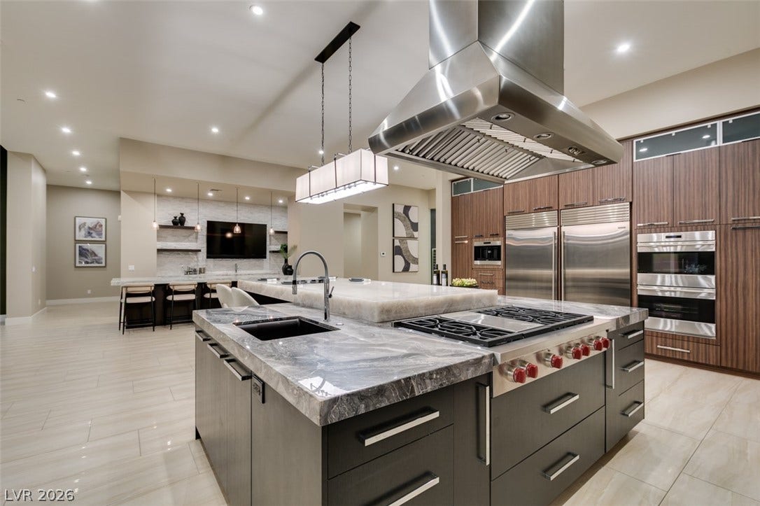 1376 Opal Valley Street, Henderson, NV 89052 1376 Opal Valley Street, Henderson, NV 89052