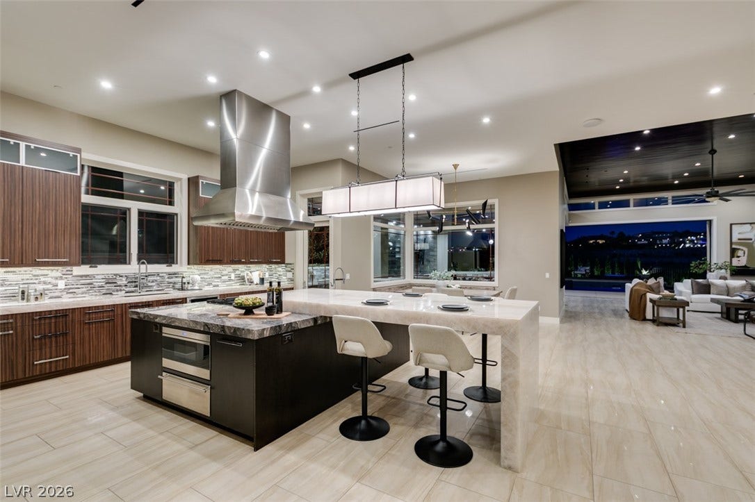 1376 Opal Valley Street, Henderson, NV 89052 1376 Opal Valley Street, Henderson, NV 89052