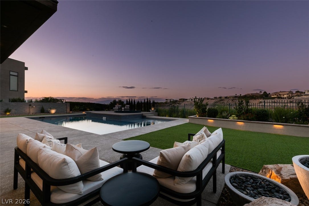 1376 Opal Valley Street, Henderson, NV 89052 1376 Opal Valley Street, Henderson, NV 89052