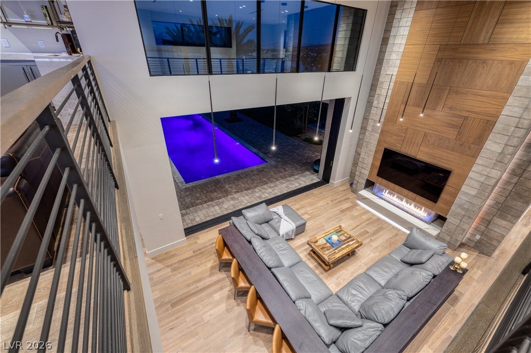 10 Sunrise Beach Circle, Henderson, NV 89011 10 Sunrise Beach Circle, Henderson, NV 89011