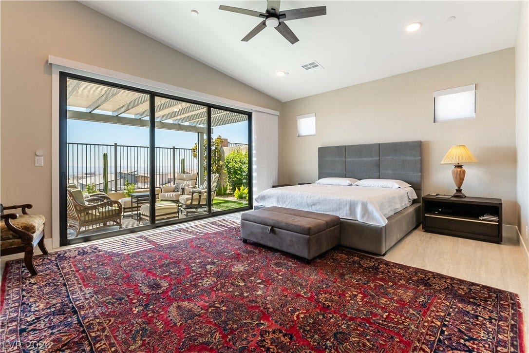 446 Highview Ridge Avenue, Las Vegas, NV 89138