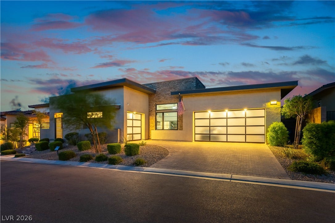 446 Highview Ridge Avenue, Las Vegas, NV 89138