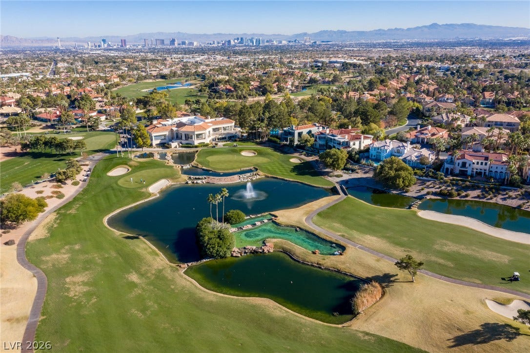 8633 Lakeridge Circle, Las Vegas, NV 89117 8633 Lakeridge Circle, Las Vegas, NV 89117
