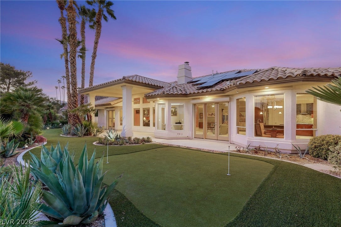 8633 Lakeridge Circle, Las Vegas, NV 89117 8633 Lakeridge Circle, Las Vegas, NV 89117